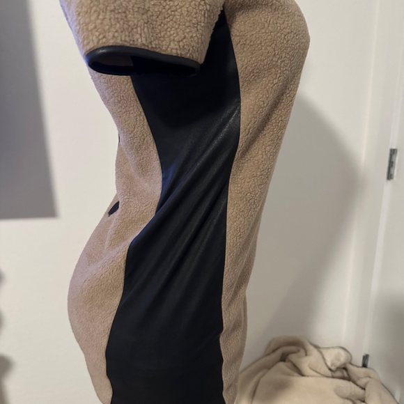 bcbg maxazria runway limited edition dress  - Picture 3 of 10